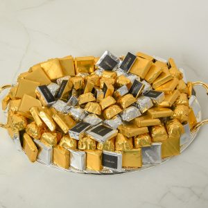 Oval Tray With Handle